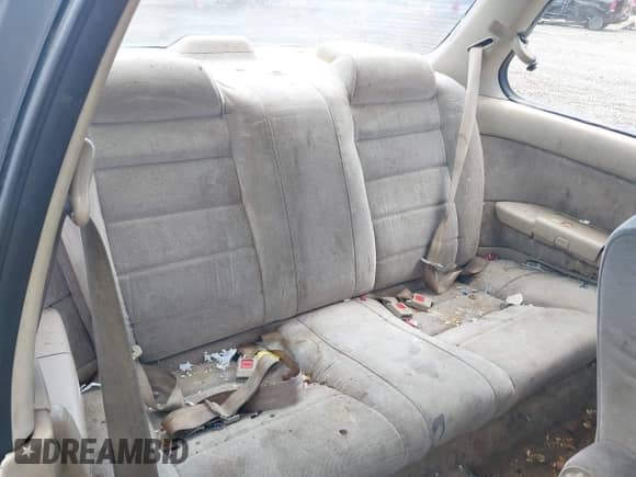 1992 Honda Accord с VIN 1HGCB7272NA037628, выставлен на аукционе IAAI как лот 42052229 с пробегом 248 632 миль миль и . История ставок и продаж доступна на DreamBid. Изображение 8.