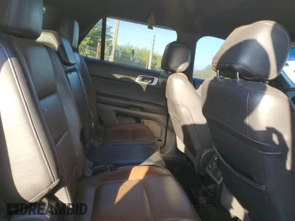 2011 Ford Explorer Limited z VIN 1FMHK8F85BGA95217, wystawiony jako Copart lot #82450465 z przebiegiem 162 175 mil mil oraz Czysty tytuł • Clean title. Historia ofert i sprzedaży dostępna na DreamBid. Obrazek 11.