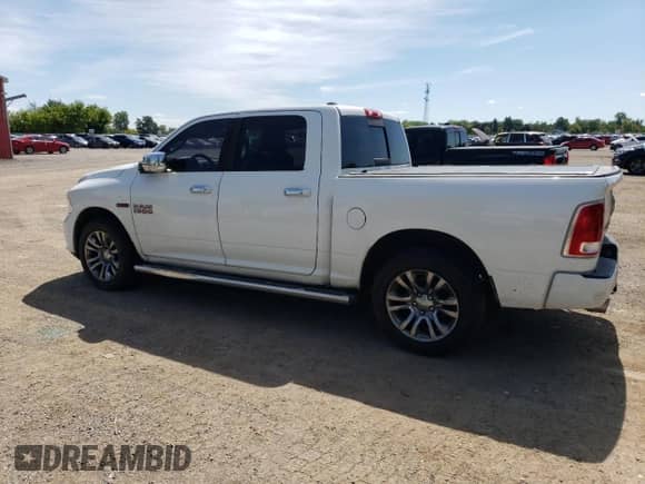 2015 Ram 1500 Laramie Longhorn с VIN 1C6RR7PM7FS506945, выставлен на аукционе Copart как лот 67988725 с пробегом 380 304 миль миль и Чистый • Clean title. История ставок и продаж доступна на DreamBid. Изображение 2.