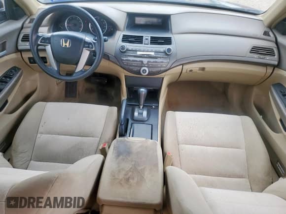 2009 Honda Accord LX-P с VIN 1HGCP26449A027984, выставлен на аукционе Copart как лот 69769785 с пробегом 187 857 миль миль и Списание • Salvage title. История ставок и продаж доступна на DreamBid. Изображение 8.