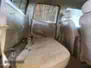 2001 Toyota Tacoma PreRunner z VIN 5TEGN92N71Z859665, wystawiony jako Copart lot #84799325 z przebiegiem 202 008 mil mil oraz Szkoda całkowita • Salvage title. Historia ofert i sprzedaży dostępna na DreamBid. Obrazek 10.