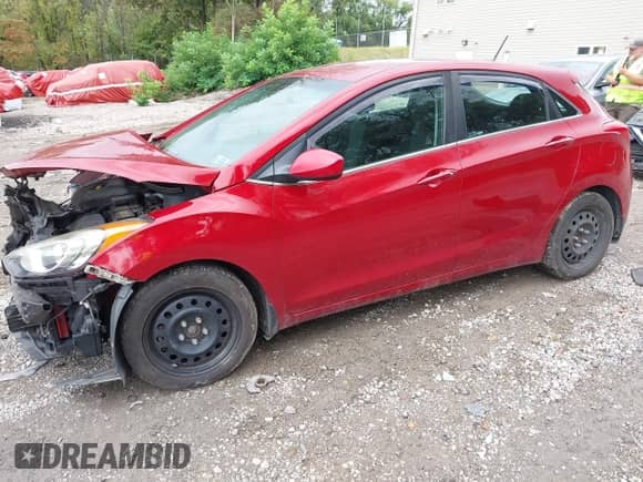 2017 Hyundai Elantra с VIN KMHD35LH1HU363608, выставлен на аукционе IAAI как лот 43282144 с пробегом 106 990 миль миль и . История ставок и продаж доступна на DreamBid. Изображение 2.