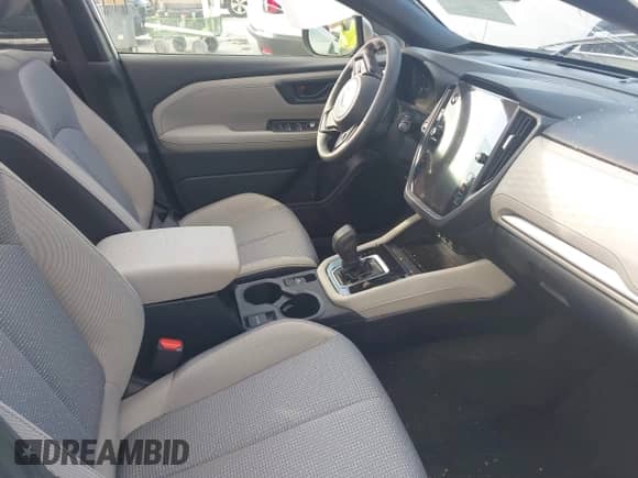 2025 Subaru Forester Premium with VIN JF2SLDBC0SH420393, listed as a IAAI auction lot 43069570 with 15,994 mi miles and . Bid and sale history available at DreamBid. Image 5.