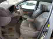 2010 Toyota Sienna XLE с VIN 5TDYK4CC3AS322737, выставлен на аукционе Copart как лот 71288485 с пробегом 307 807 миль миль и Списание • Salvage title. История ставок и продаж доступна на DreamBid. Изображение 7.