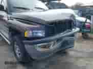 1998 Dodge 1500 z VIN 3B7HF16Z9WM220840, wystawiony jako IAAI lot #41595328 z przebiegiem 199 281 mil mil oraz . Historia ofert i sprzedaży dostępna na DreamBid. Obrazek 18.