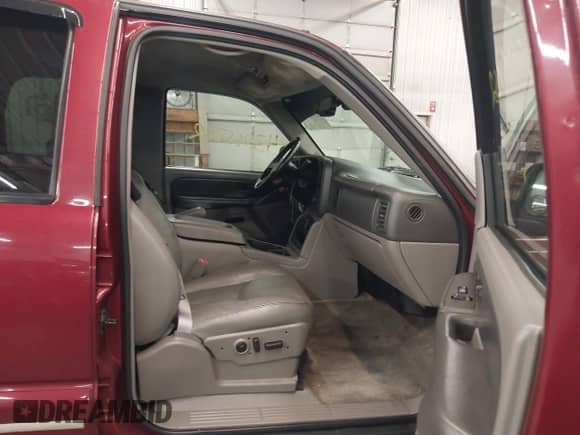 2003 Chevrolet Tahoe LT с VIN 1GNEC13T43J187709, выставлен на аукционе IAAI как лот 43055752 с пробегом 178 080 миль миль и . История ставок и продаж доступна на DreamBid. Изображение 5.