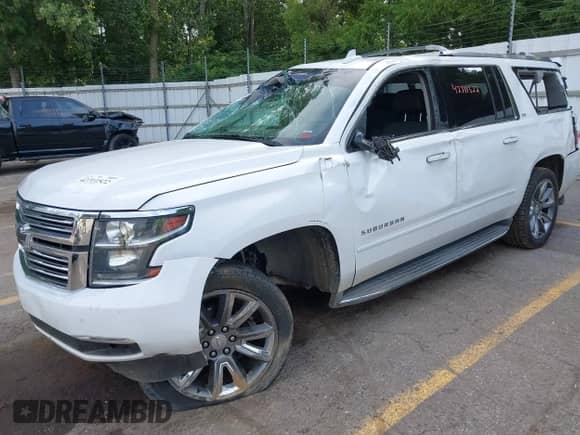2015 Chevrolet Suburban LTZ с VIN 1GNSKKKC6FR516946, выставлен на аукционе IAAI как лот 42711522 с пробегом 119 431 миль миль и . История ставок и продаж доступна на DreamBid. Изображение 2.