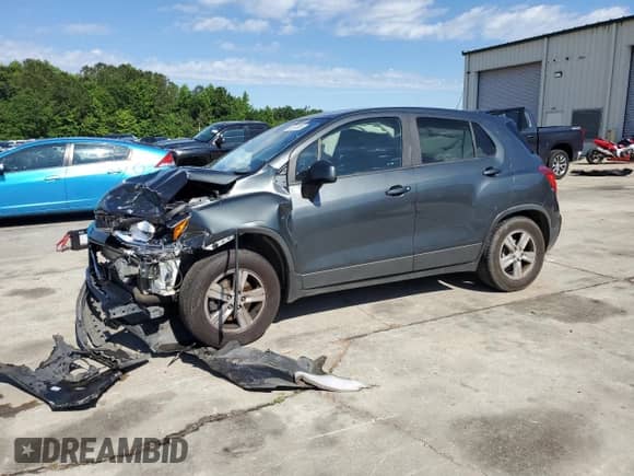 2019 Chevrolet Trax LS with VIN 3GNCJKSB3KL287447, listed as a Copart auction lot 55513865 with 138,153 mi miles and Salvage title. Bid and sale history available at DreamBid. Image 1.