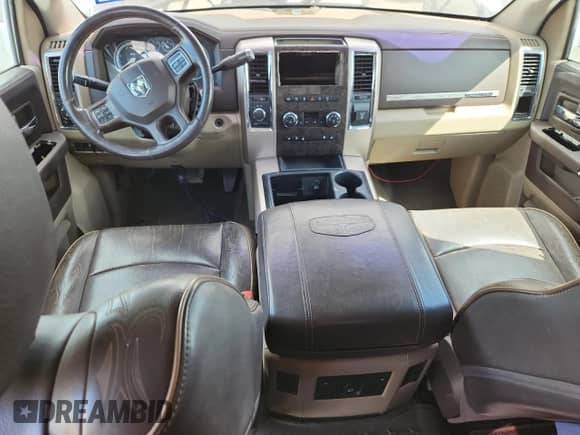 2012 Dodge RAM с VIN 3C63D3FL1CG202311, выставлен на аукционе Copart как лот 70066315 с пробегом Не указан миль и Списание • Salvage title. История ставок и продаж доступна на DreamBid. Изображение 8.