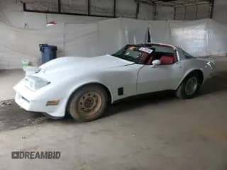 1981 Chevrolet Corvette с VIN 1G1AY8767BS417735, выставлен на аукционе Copart как лот 66795615 с пробегом 161 587 миль миль и Списание • Salvage title. История ставок и продаж доступна на DreamBid. Изображение 1.