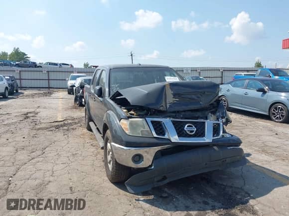 2011 Nissan Frontier SV with VIN 1N6AD0ER4BC403249, listed as a IAAI auction lot 43153765 with 317,205 mi miles and . Bid and sale history available at DreamBid. Image 1.