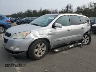 2009 Chevrolet Traverse 1LT с VIN 1GNEV23D09S112257, выставлен на аукционе Copart как лот 67219315 с пробегом Не указан миль и Списание • Salvage title. История ставок и продаж доступна на DreamBid. Изображение 1.