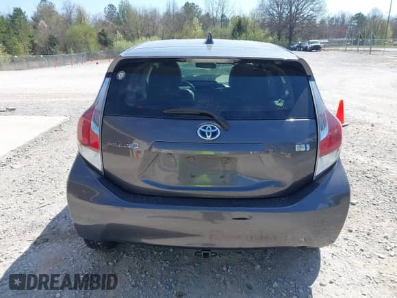 2015 Toyota Prius One z VIN JTDKDTB31F1096438, wystawiony jako IAAI lot #41859685 z przebiegiem 208 302 mil mil oraz . Historia ofert i sprzedaży dostępna na DreamBid. Obrazek 16.