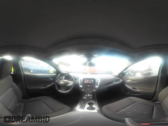 2018 Chevrolet Malibu LT z VIN 1G1ZD5ST3JF152636, wystawiony jako IAAI lot #43525579 z przebiegiem 135 976 mil mil oraz . Historia ofert i sprzedaży dostępna na DreamBid. Obrazek 21.