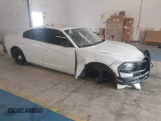 2021 Dodge Charger Police с VIN 2C3CDXAT6MH558797, выставлен на аукционе IAAI как лот 43285057 с пробегом 82 611 миль миль и . История ставок и продаж доступна на DreamBid. Изображение 1.