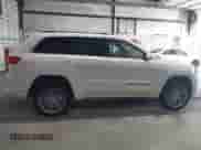 2018 Jeep Grand Cherokee Summit с VIN 1C4RJFJM9JC449573, выставлен на аукционе IAAI как лот 42631788 с пробегом 80 164 миль миль и . История ставок и продаж доступна на DreamBid. Изображение 13.
