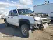 2004 Chevrolet Silverado 2500HD LS with VIN 1GCHC23U84F174700, listed as a Copart auction lot 46885905 with Not provided miles and Salvage title. Bid and sale history available at DreamBid. Image 4.