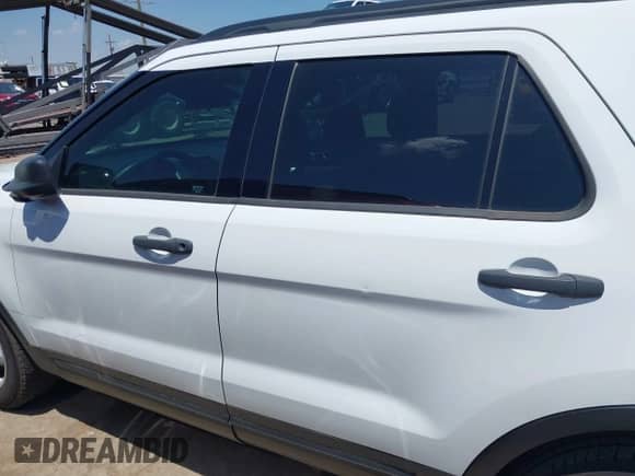 2018 Ford Explorer z VIN 1FM5K7B81JGC54106, wystawiony jako IAAI lot #42689811 z przebiegiem 115 454 mil mil oraz . Historia ofert i sprzedaży dostępna na DreamBid. Obrazek 14.