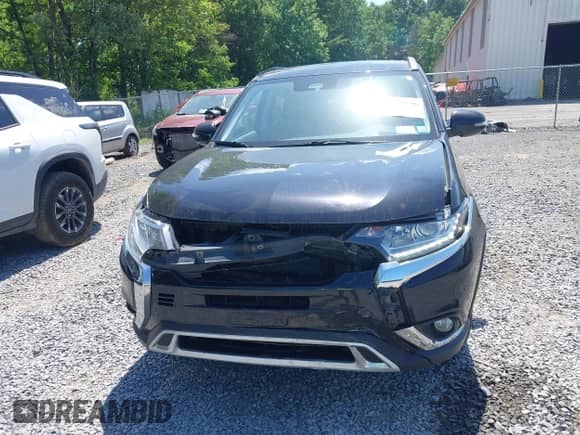 2020 Mitsubishi Outlander ES с VIN JA4AZ3A35LZ039956, выставлен на аукционе IAAI как лот 42570596 с пробегом 140 231 миль миль и . История ставок и продаж доступна на DreamBid. Изображение 6.
