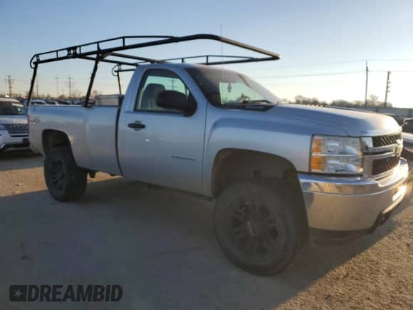 2013 Chevrolet Silverado 2500HD Work Truck с VIN 1GC0KVCG1DF226664, выставлен на аукционе Copart как лот 86743054 с пробегом 191 321 миль миль и Списание • Salvage title. История ставок и продаж доступна на DreamBid. Изображение 4.