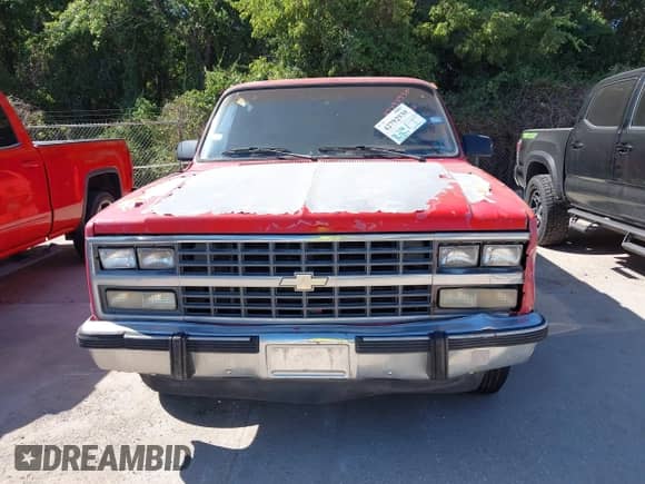 1991 Chevrolet Suburban с VIN 1GBER16K6MF150258, выставлен на аукционе IAAI как лот 42792930 с пробегом 172 197 миль миль и . История ставок и продаж доступна на DreamBid. Изображение 13.