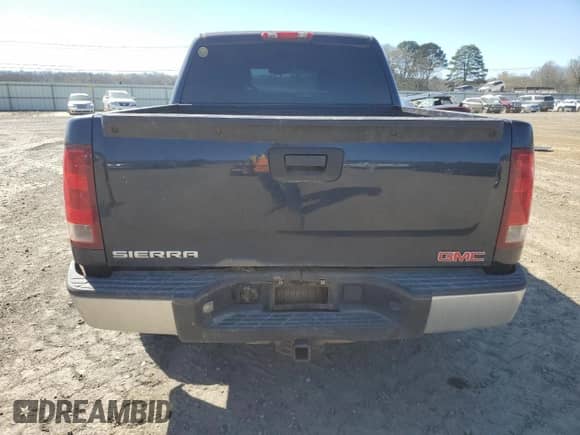 2008 GMC Sierra 1500 SL with VIN 2GTEK13C981176265, listed as a Copart auction lot 48805925 with 251,454 mi miles and Salvage title. Bid and sale history available at DreamBid. Image 6.