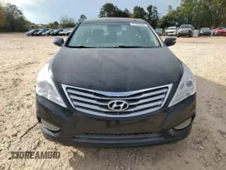 2013 Hyundai Azera z VIN KMHFH4JG2DA210813, wystawiony jako Copart lot #87020685 z przebiegiem 258 989 mil mil oraz Czysty tytuł • Clean title. Historia ofert i sprzedaży dostępna na DreamBid. Obrazek 5.