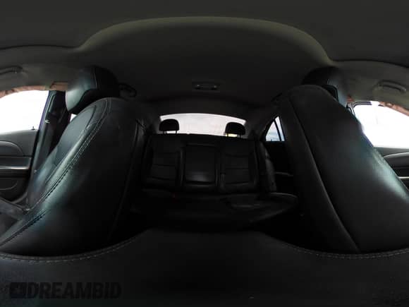 2015 Chevrolet Malibu LTZ с VIN 1G11G5SXXFF182621, выставлен на аукционе IAAI как лот 42748099 с пробегом 125 995 миль миль и . История ставок и продаж доступна на DreamBid. Изображение 18.