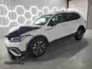 2024 Volkswagen Tiguan S с VIN 3VVRB7AX8RM186162, выставлен на аукционе Copart как лот 64621085 с пробегом 5 957 миль миль и Списание • Salvage title. История ставок и продаж доступна на DreamBid. Изображение 1.