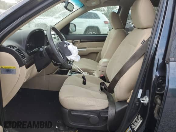 2012 Hyundai Santa Fe GLS с VIN 5XYZG3AB5CG126261, выставлен на аукционе Copart как лот 70002975 с пробегом 133 121 миль миль и Списание • Salvage title. История ставок и продаж доступна на DreamBid. Изображение 7.