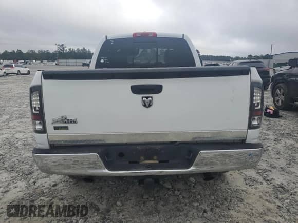 2008 Dodge 1500 SLT z VIN 1D7HA18N48S537627, wystawiony jako Copart lot #84607455 z przebiegiem 331 879 mil mil oraz Szkoda całkowita • Salvage title. Historia ofert i sprzedaży dostępna na DreamBid. Obrazek 6.