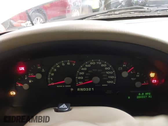 2004 Ford Explorer Eddie Bauer with VIN 1FMZU64KX4UA55494, listed as a IAAI auction lot 41592206 with 204,337 mi miles and . Bid and sale history available at DreamBid. Image 7.