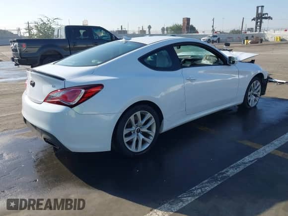 2015 Hyundai Genesis Coupe 3.8L Base with VIN KMHHT6KJXFU125409, listed as a IAAI auction lot 41236780 with Not provided miles and . Bid and sale history available at DreamBid. Image 4.