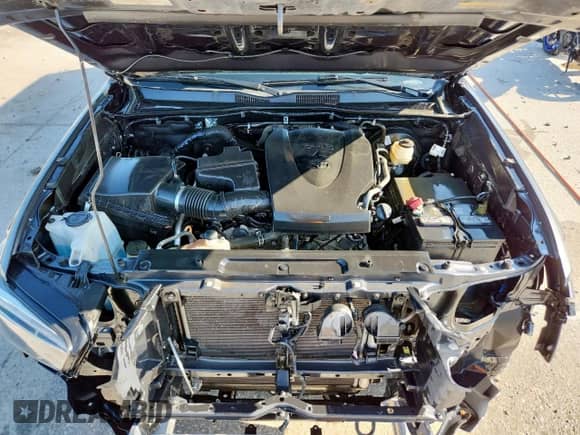 2021 Toyota Tacoma Limited with VIN 3TMGZ5AN8MM403755, listed as a Copart auction lot 57264765 with 66,533 mi miles and Clean title. Bid and sale history available at DreamBid. Image 11.