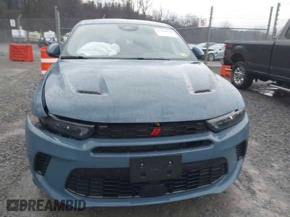 2024 Dodge Hornet R/T с VIN ZACPDFCW3R3A35345, выставлен на аукционе IAAI как лот 41456546 с пробегом 5 287 миль миль и . История ставок и продаж доступна на DreamBid. Изображение 13.