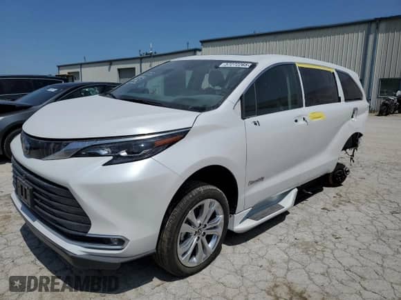 2024 Toyota Sienna Platinum с VIN 5TDERKEC1RS199449, выставлен на аукционе Copart как лот 57272265 с пробегом Не указан миль и Списание • Salvage title. История ставок и продаж доступна на DreamBid. Изображение 1.