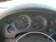 2010 Chevrolet Suburban LT z VIN 1GNUCJE07AR268765, wystawiony jako Copart lot #56486185 z przebiegiem 237 731 mil mil oraz Czysty tytuł • Clean title. Historia ofert i sprzedaży dostępna na DreamBid. Obrazek 9.