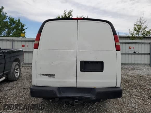 2011 Chevrolet Express Cargo with VIN 1GCSGAFX3B1168470, listed as a Copart auction lot 57462825 with 227,672 mi miles and Salvage title. Bid and sale history available at DreamBid. Image 6.