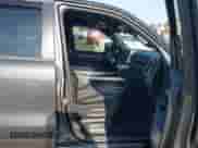 2021 Ram 1500 Big Horn z VIN 1C6SRFFT7MN676111, wystawiony jako IAAI lot #42757776 z przebiegiem 36 574 mil mil oraz . Historia ofert i sprzedaży dostępna na DreamBid. Obrazek 5.