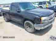 2005 Chevrolet Silverado 1500 Work Truck with VIN 1GCEC14X65Z204931, listed as a IAAI auction lot 42353592 with 266,173 mi miles and . Bid and sale history available at DreamBid. Image 1.