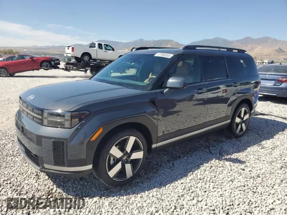 2025 Hyundai Santa Fe Limited с VIN 5NMP3DG13SH045755, выставлен на аукционе Copart как лот 67858555 с пробегом 883 миль миль и Списание • Salvage title. История ставок и продаж доступна на DreamBid. Изображение 1.