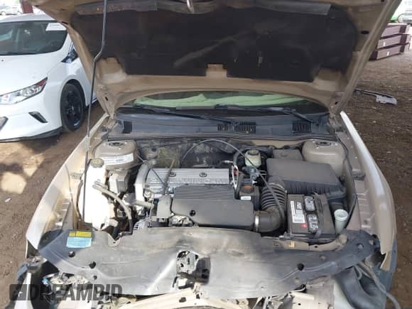 2001 Pontiac Grand Am SE z VIN 1G2NE52T81M582634, wystawiony jako IAAI lot #42652160 z przebiegiem Nie podano mil oraz . Historia ofert i sprzedaży dostępna na DreamBid. Obrazek 10.