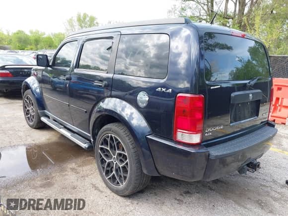 2011 Dodge Nitro Heat with VIN 1D4PU4GX2BW514237, listed as a IAAI auction lot 42109697 with 151,365 mi miles and . Bid and sale history available at DreamBid. Image 3.