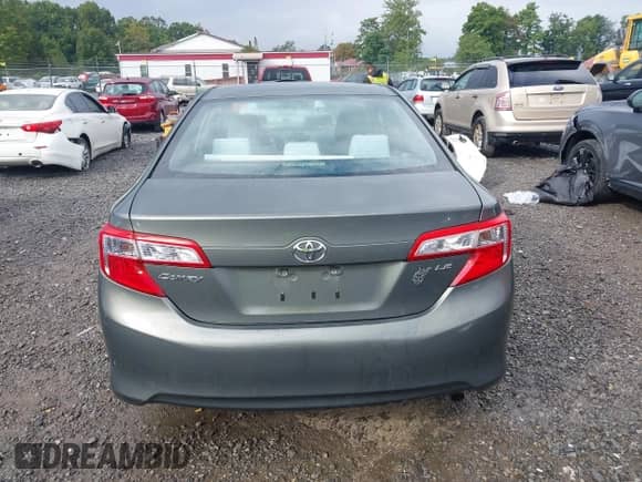 2012 Toyota Camry L with VIN 4T1BF1FK3CU516061, listed as a IAAI auction lot 43132806 with 97,311 mi miles and . Bid and sale history available at DreamBid. Image 16.