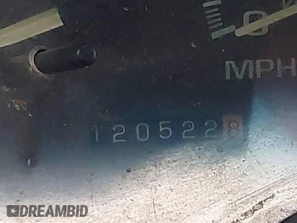 1997 Chevrolet Silverado 3500 с VIN 1GCHC39R8VF017050, выставлен на аукционе IAAI как лот 41515566 с пробегом 120 522 миль миль и . История ставок и продаж доступна на DreamBid. Изображение 7.