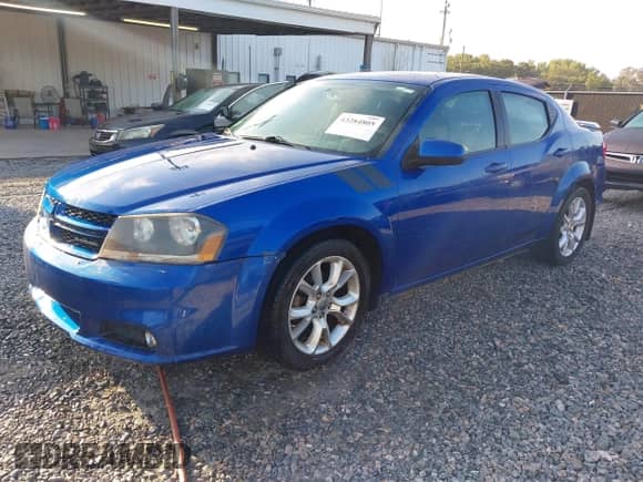 2012 Dodge Avenger R/T with VIN 1C3CDZBG3CN148588, listed as a IAAI auction lot 43284805 with 171,024 mi miles and . Bid and sale history available at DreamBid. Image 2.