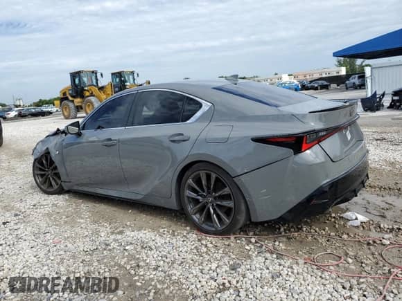 2024 Lexus IS 350 F Sport z VIN JTHGZ1B2XR5076820, wystawiony jako Copart lot #70474665 z przebiegiem 23 126 mil mil oraz Nie do naprawy • Non repairable. Historia ofert i sprzedaży dostępna na DreamBid. Obrazek 2.