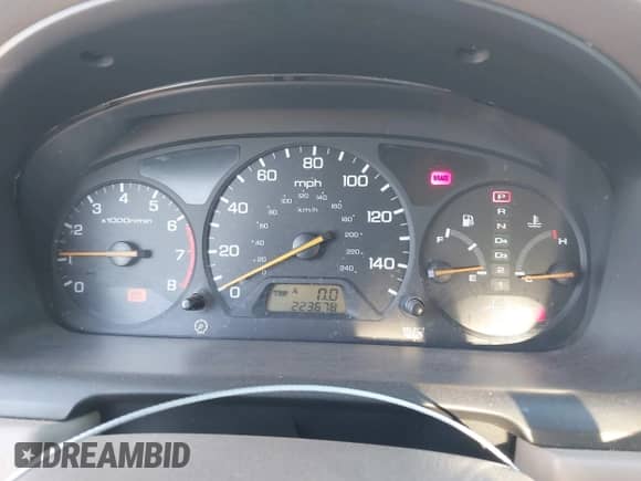 1998 Honda Accord LX z VIN 1HGCG1646WA035364, wystawiony jako IAAI lot #41409101 z przebiegiem 223 678 mil mil oraz . Historia ofert i sprzedaży dostępna na DreamBid. Obrazek 7.