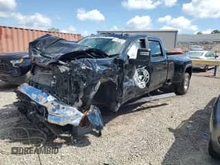 2021 Chevrolet Silverado 3500HD LT with VIN 1GC4YTEY0MF230103, listed as a Copart auction lot 67789104 with 56,269 mi miles and Salvage title. Bid and sale history available at DreamBid. Image 1.