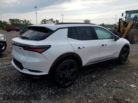 2025 Chevrolet Equinox EV RS с VIN 3GN7DSRR7SS113785, выставлен на аукционе Copart как лот 65828625 с пробегом 8 441 миль миль и Чистый • Clean title. История ставок и продаж доступна на DreamBid. Изображение 3.